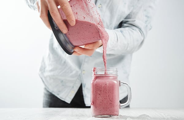 Overfilling Smoothie Glass