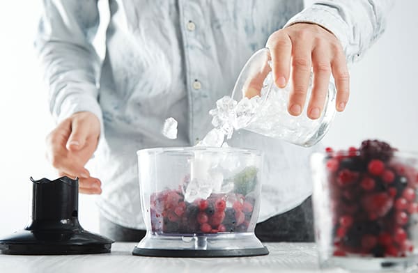 Smoothie FAQ: Can Frozen Fruit Break Your Blender?