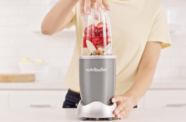 Nutribullet Smoothie Blending